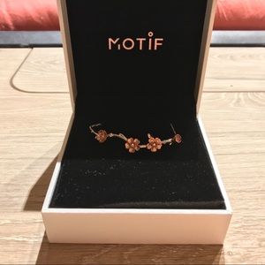 Motif Rachel and Jun Sakura Bracelet